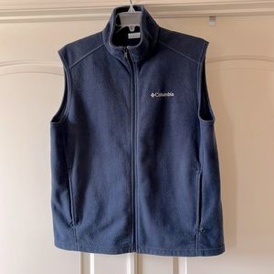 Columbia Vest. Large